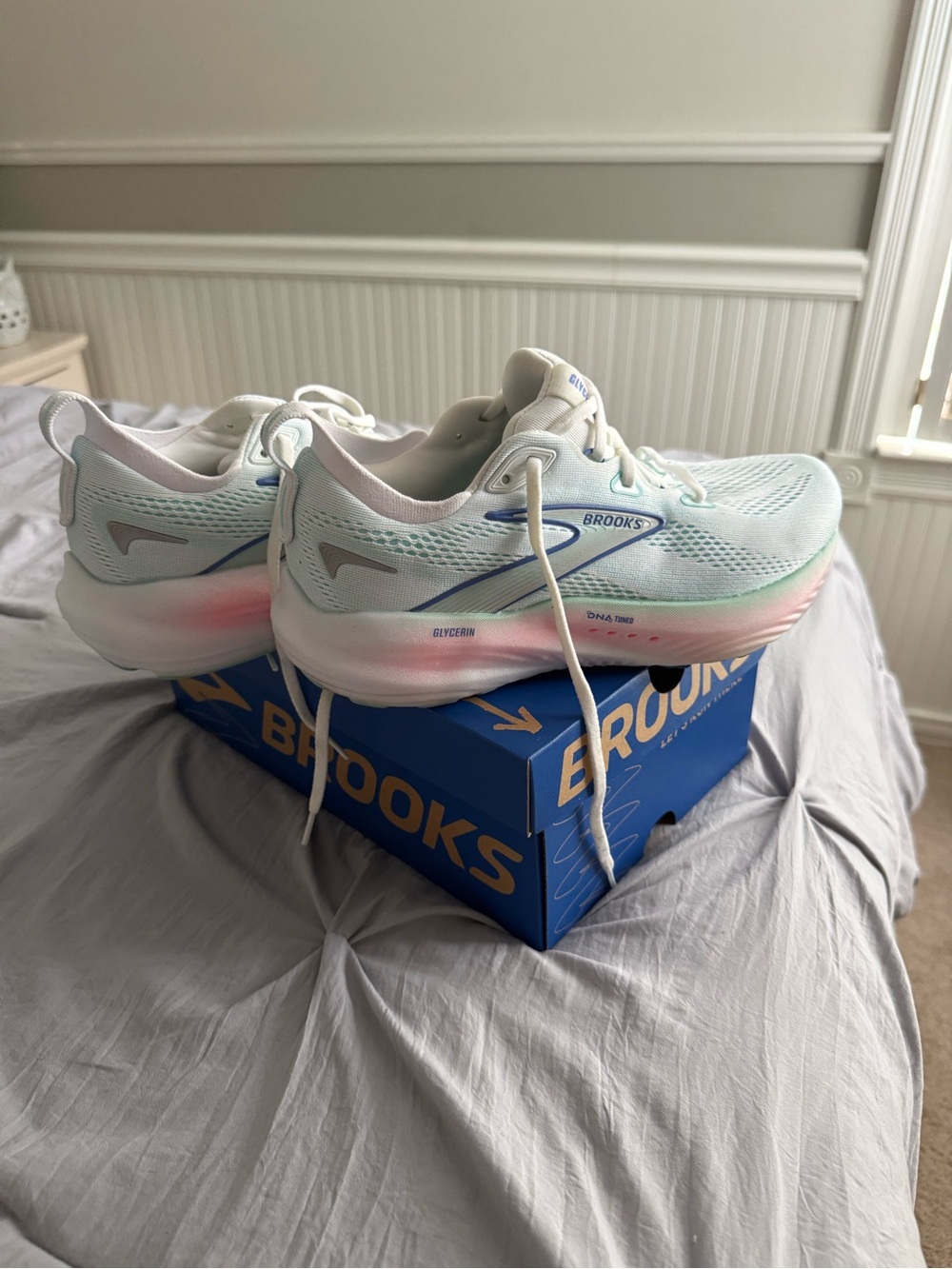 Brooks Women's Athletic Sneakers Glycerin 22